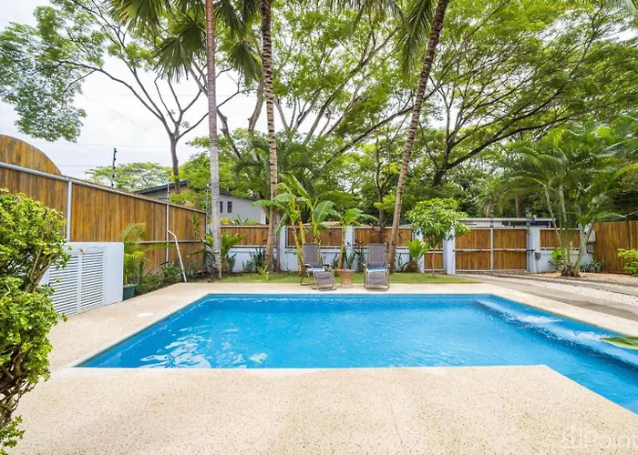 Beautiful 2-br House Steps From The