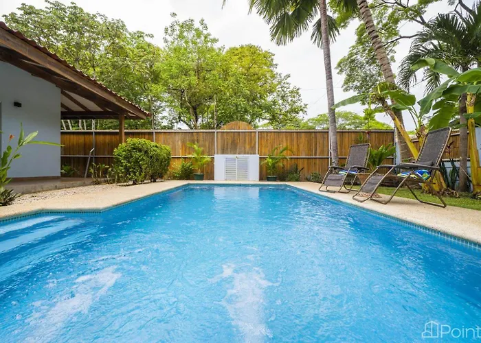 Beautiful 2-br House Steps From The Playa Flamingo